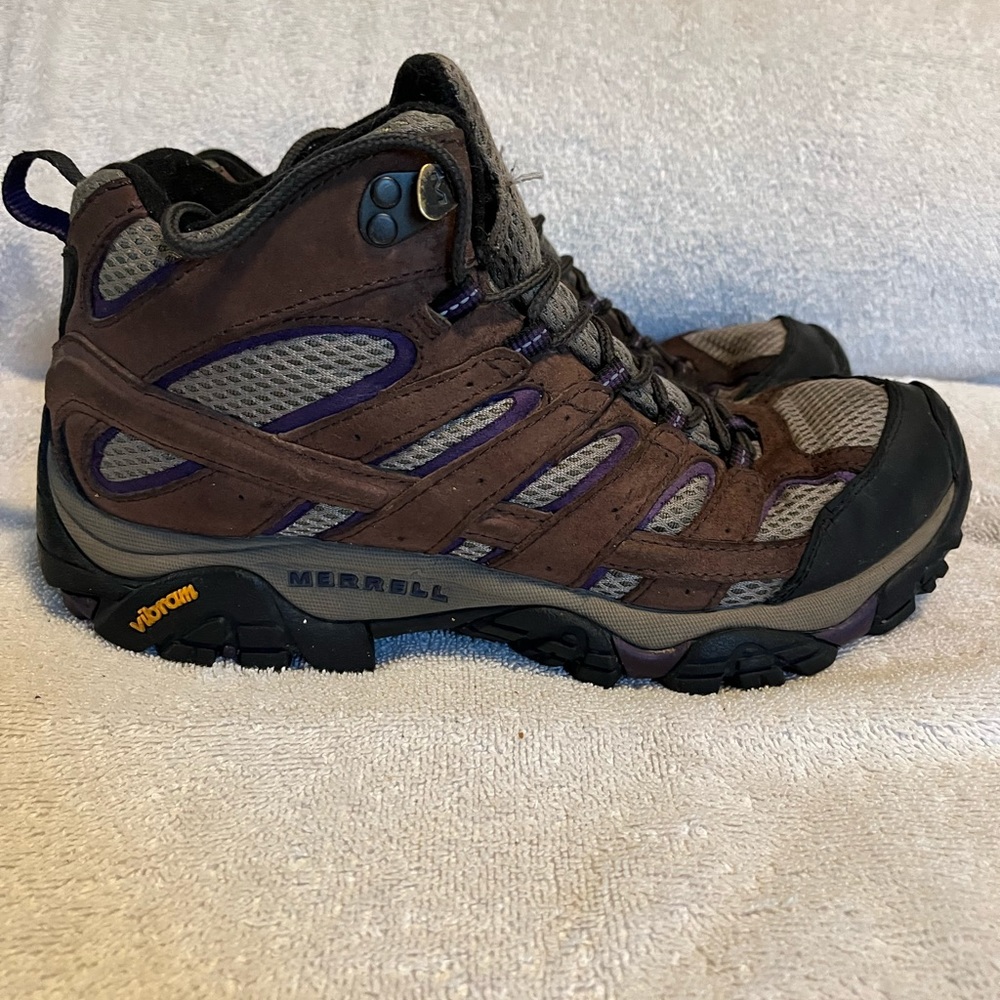 merrell vibram hiking shoes